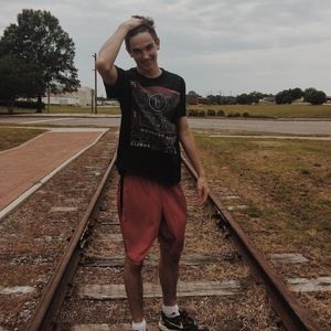 Meet your Posher, Garrett